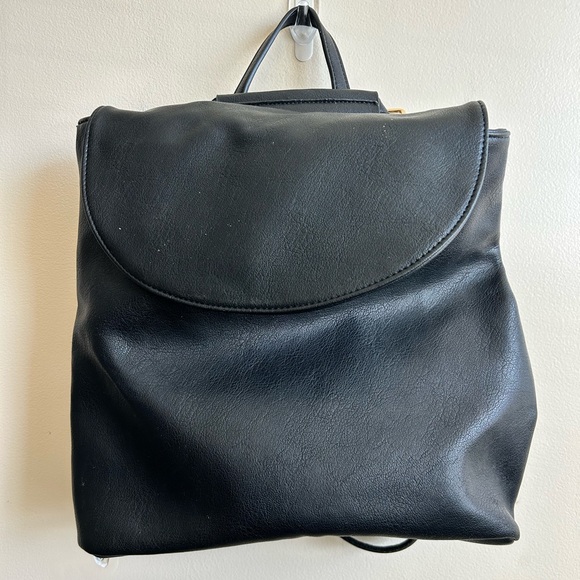 Black Faux Leather Purse Bag Backpack - Picture 1 of 5